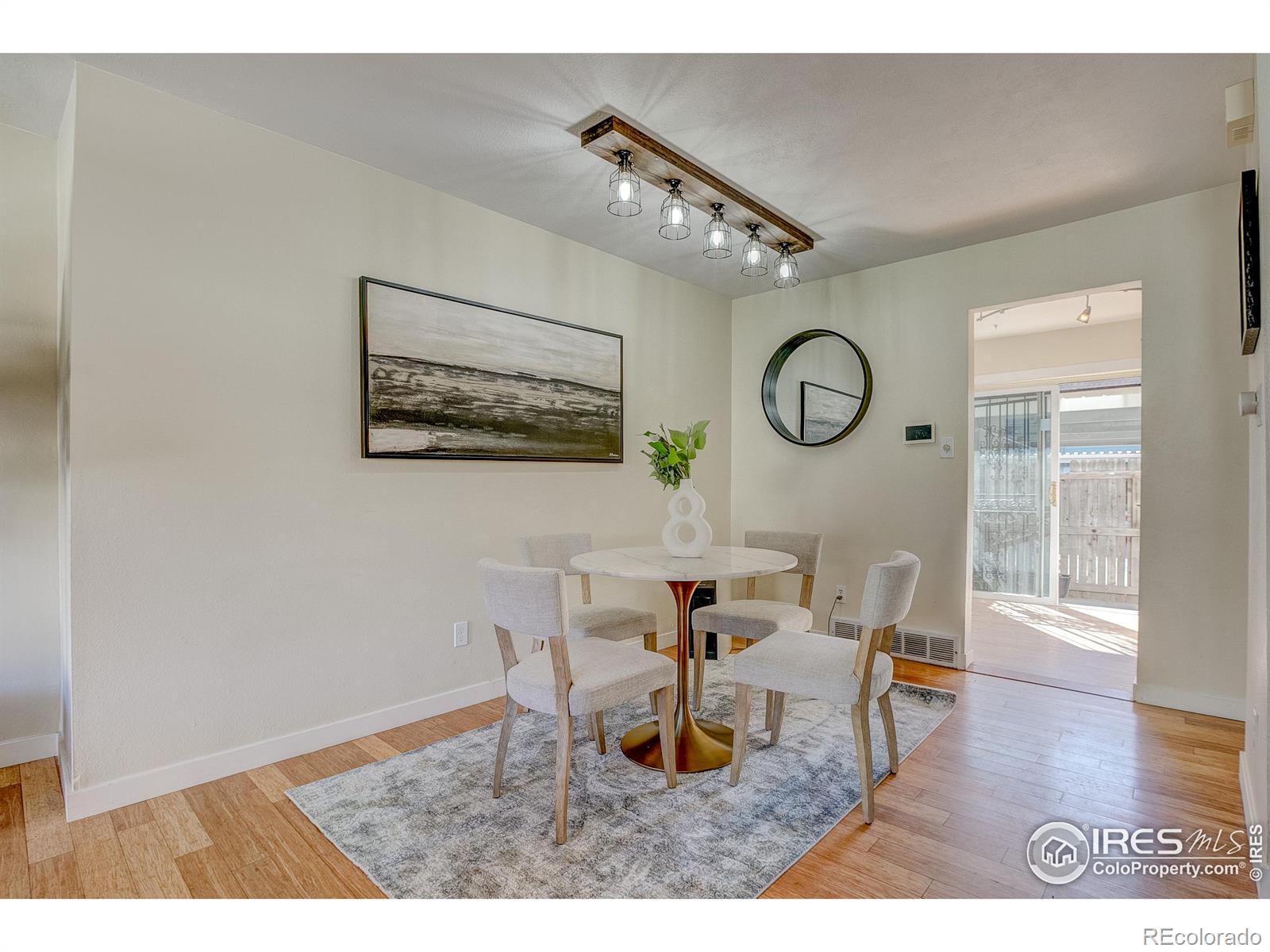 MLS Image #14 for 1251 s monaco parkway,denver, Colorado