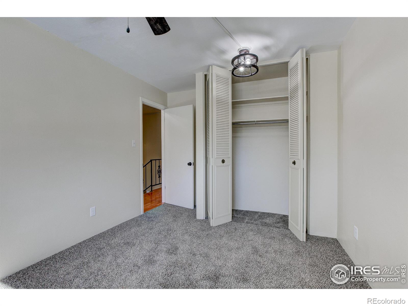 MLS Image #27 for 1251 s monaco parkway,denver, Colorado