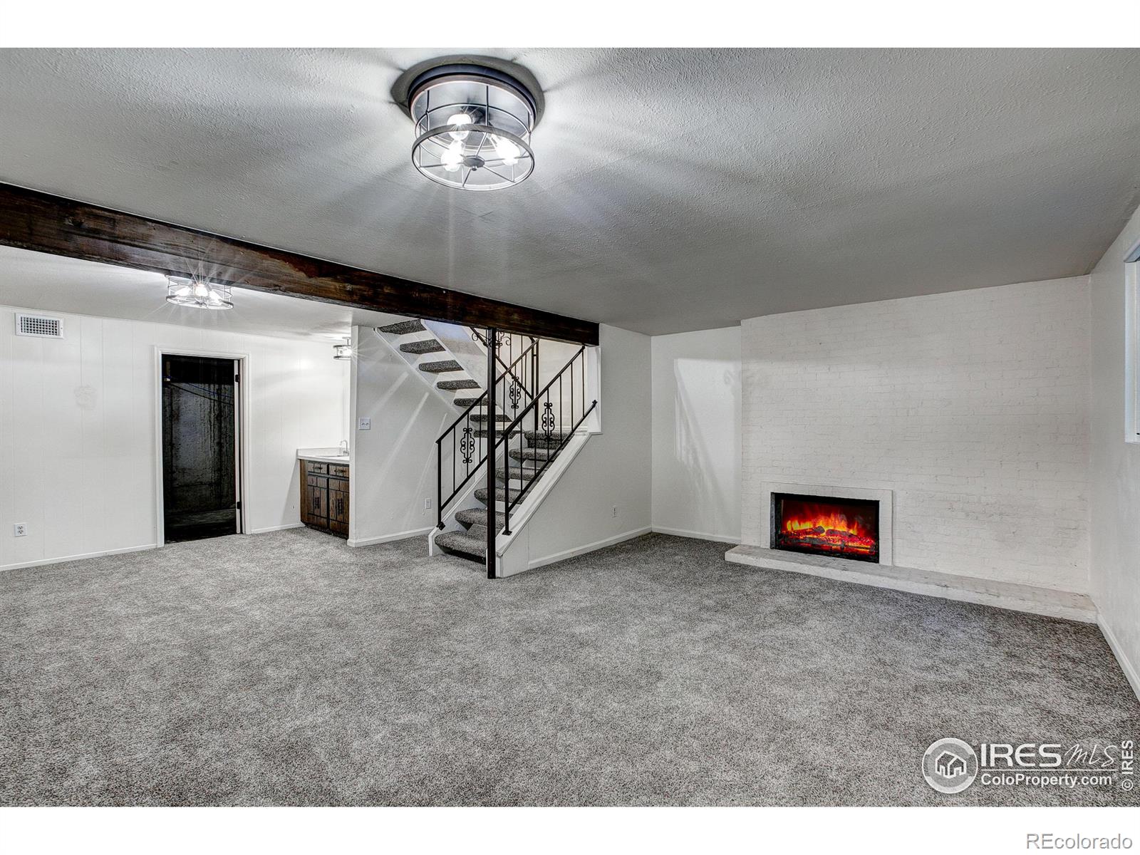 MLS Image #33 for 1251 s monaco parkway,denver, Colorado