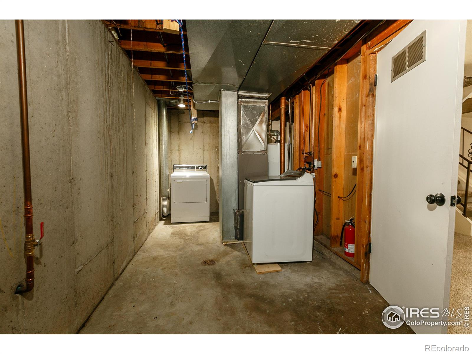 MLS Image #34 for 1251 s monaco parkway,denver, Colorado