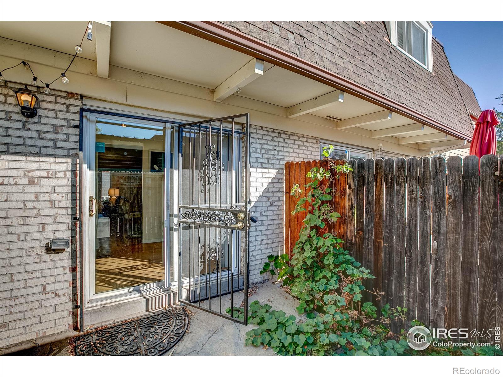 MLS Image #6 for 1251 s monaco parkway,denver, Colorado