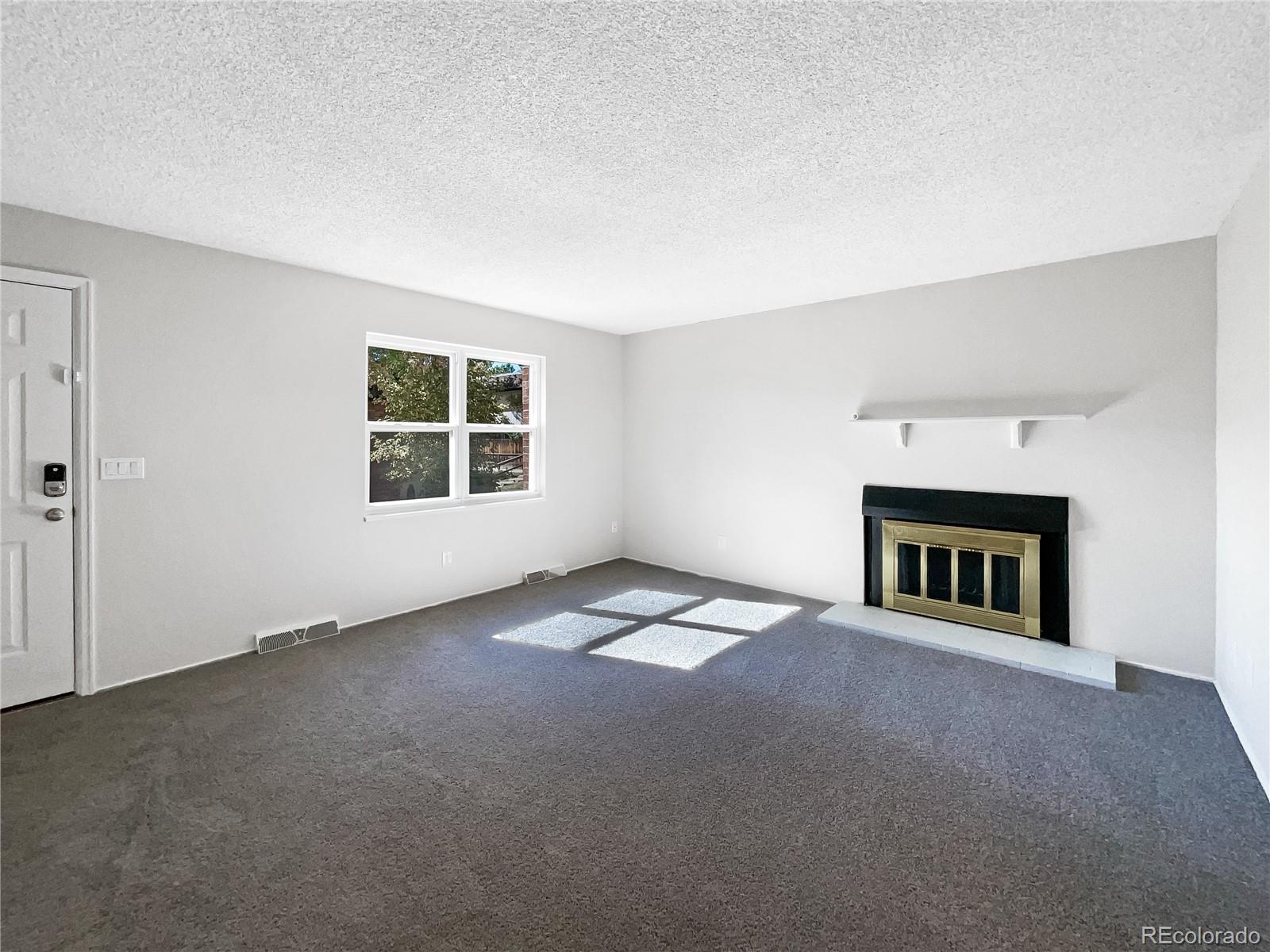 MLS Image #10 for 4507 s lowell boulevard,denver, Colorado