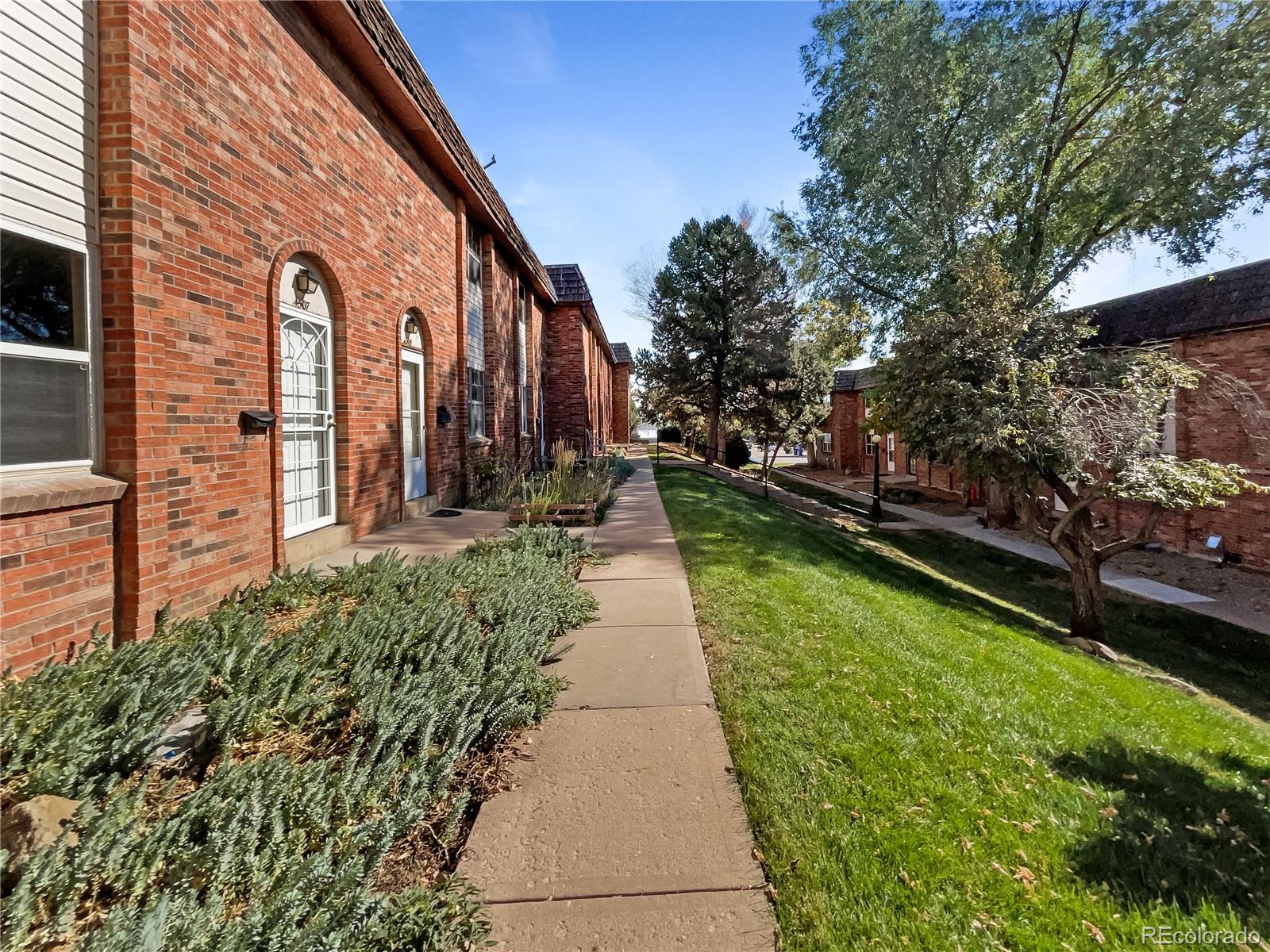 MLS Image #8 for 4507 s lowell boulevard,denver, Colorado