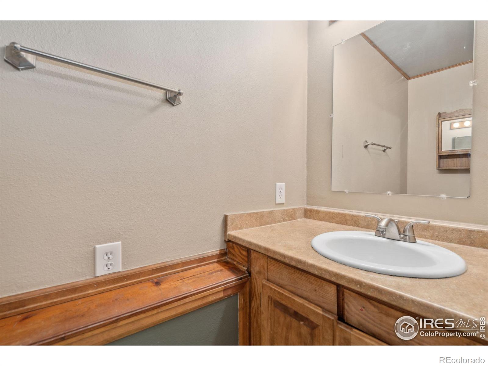 MLS Image #15 for 2052  huntington circle,fort collins, Colorado