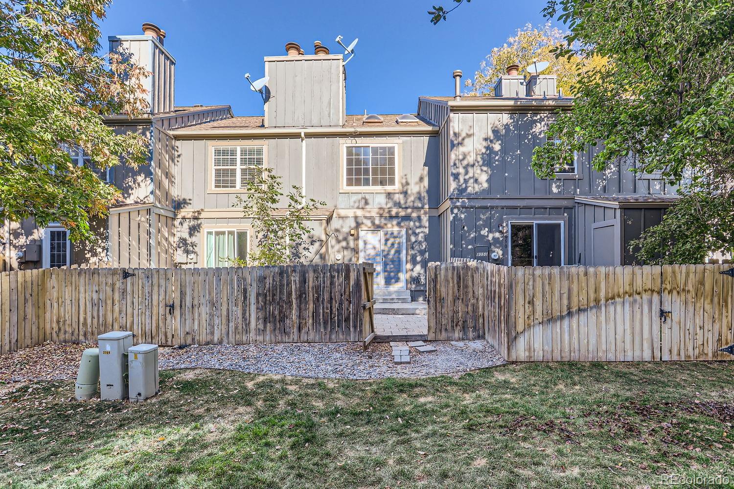 MLS Image #26 for 8054 s columbine court,centennial, Colorado