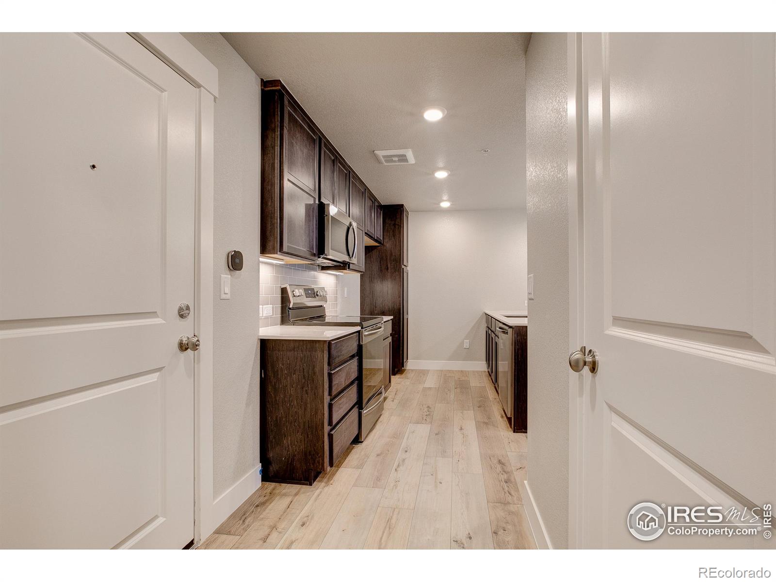 MLS Image #5 for 285  high point drive,longmont, Colorado