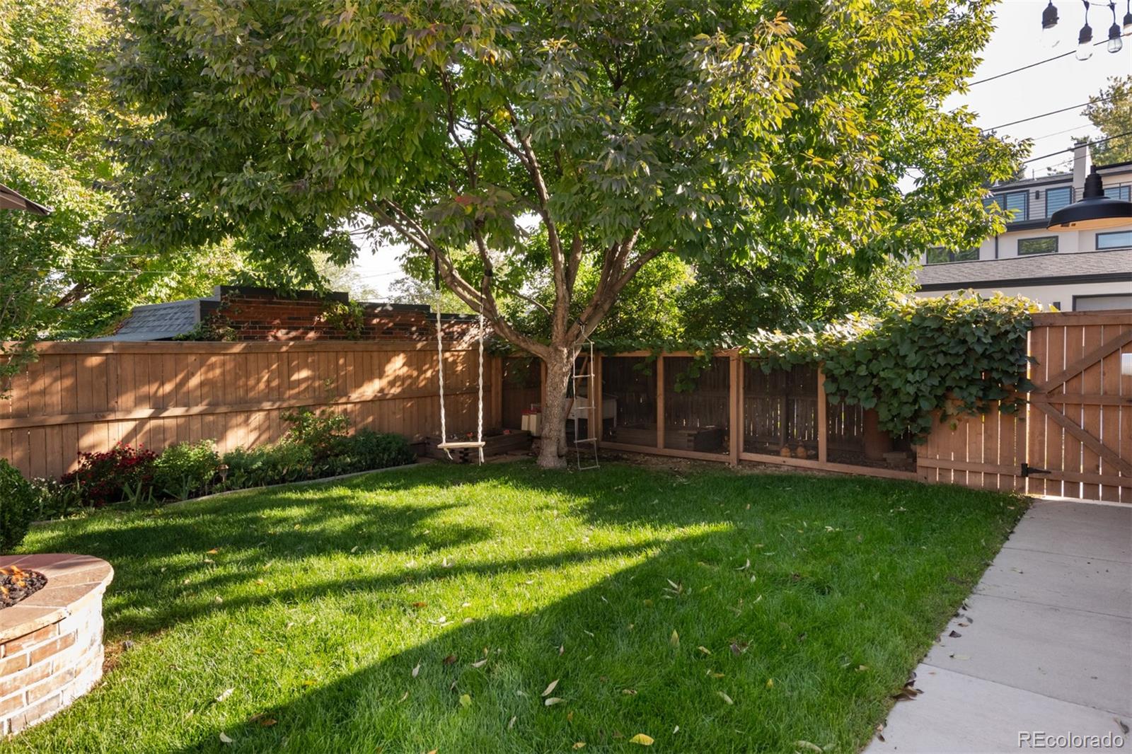 MLS Image #49 for 1454  birch street,denver, Colorado