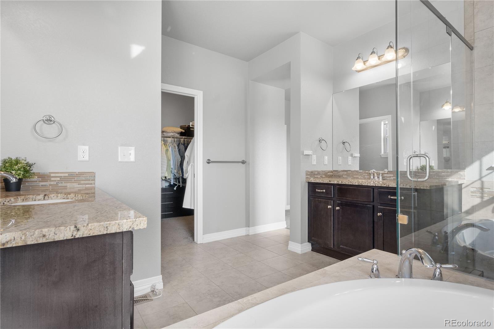 MLS Image #29 for 8595 e 49th place,denver, Colorado