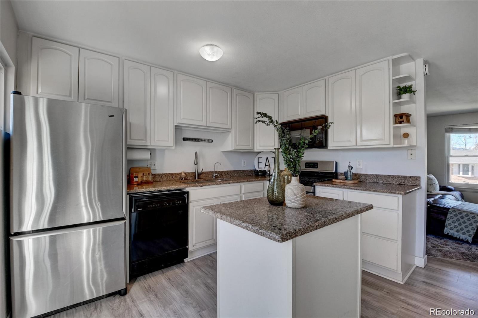 MLS Image #3 for 8528  fenton street,arvada, Colorado