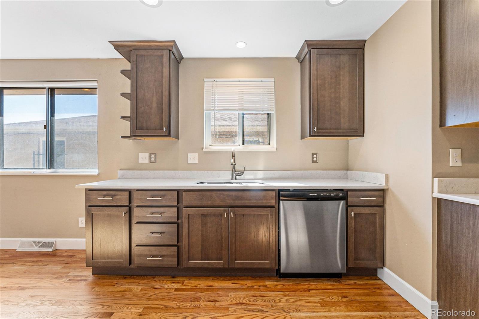 MLS Image #14 for 3811  wyandot street,denver, Colorado