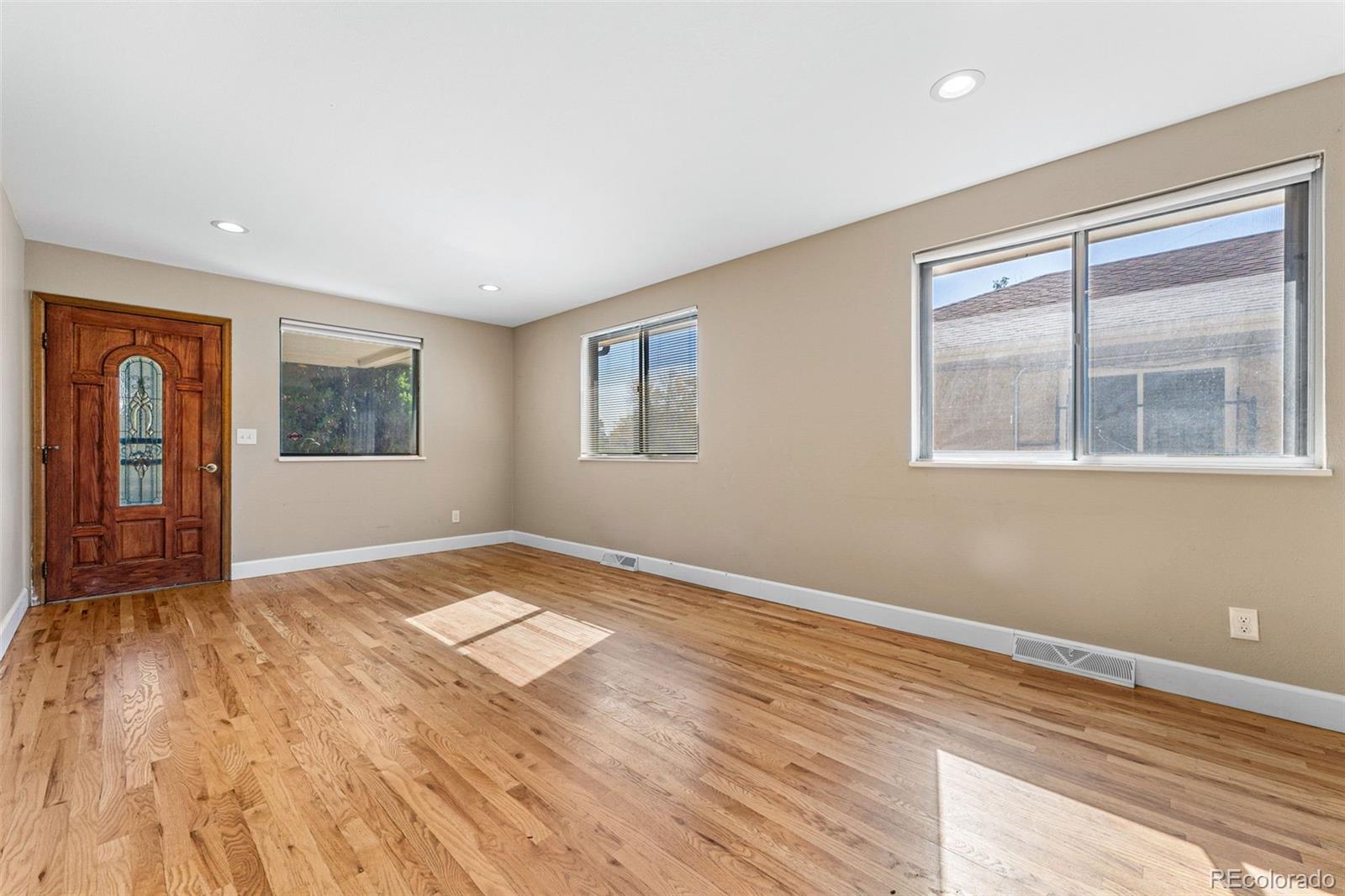 MLS Image #4 for 3811  wyandot street,denver, Colorado