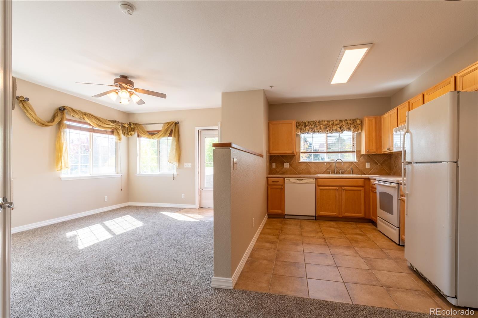 MLS Image #6 for 14300  waterside lane l5,broomfield, Colorado