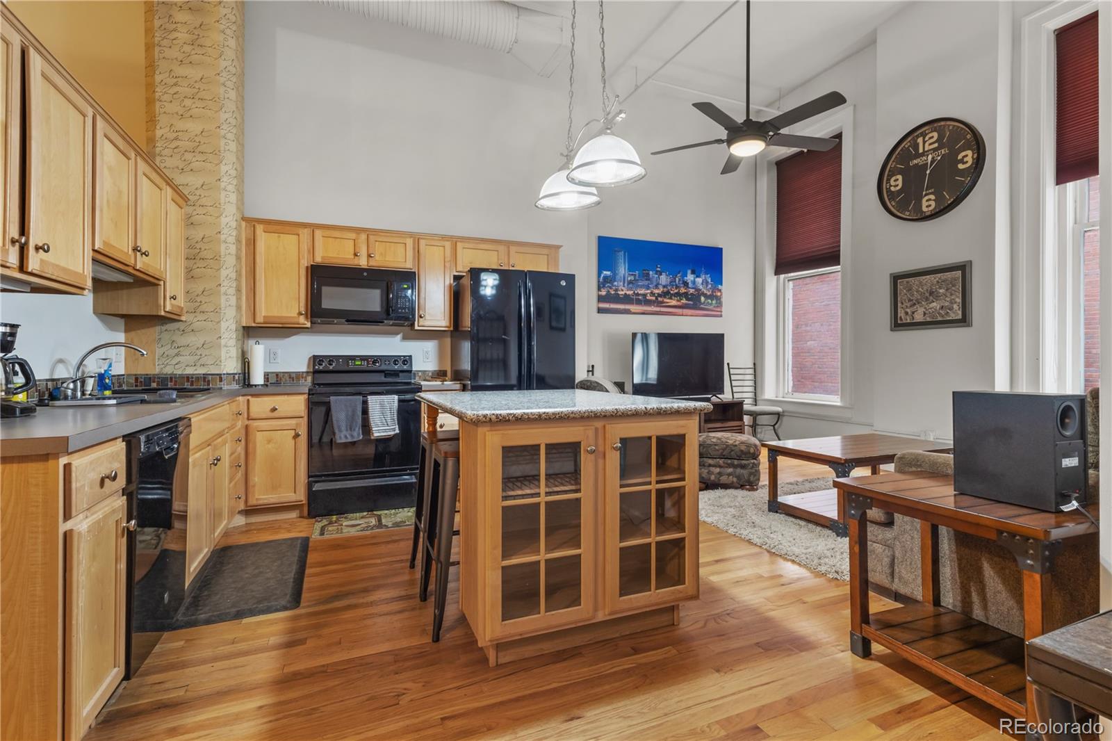 MLS Image #4 for 1555  california street 316,denver, Colorado