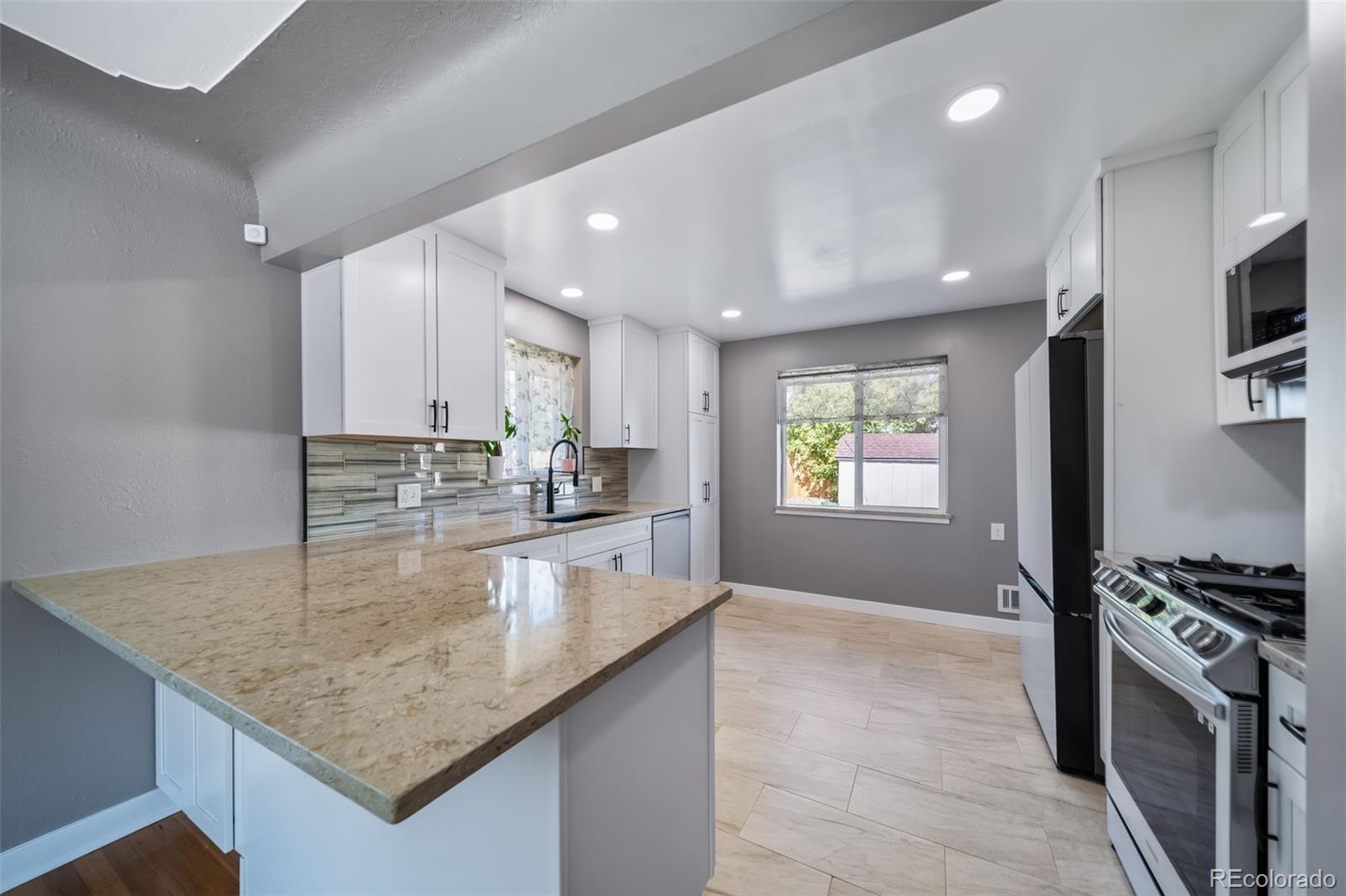 MLS Image #10 for 7103 w 67th place,arvada, Colorado