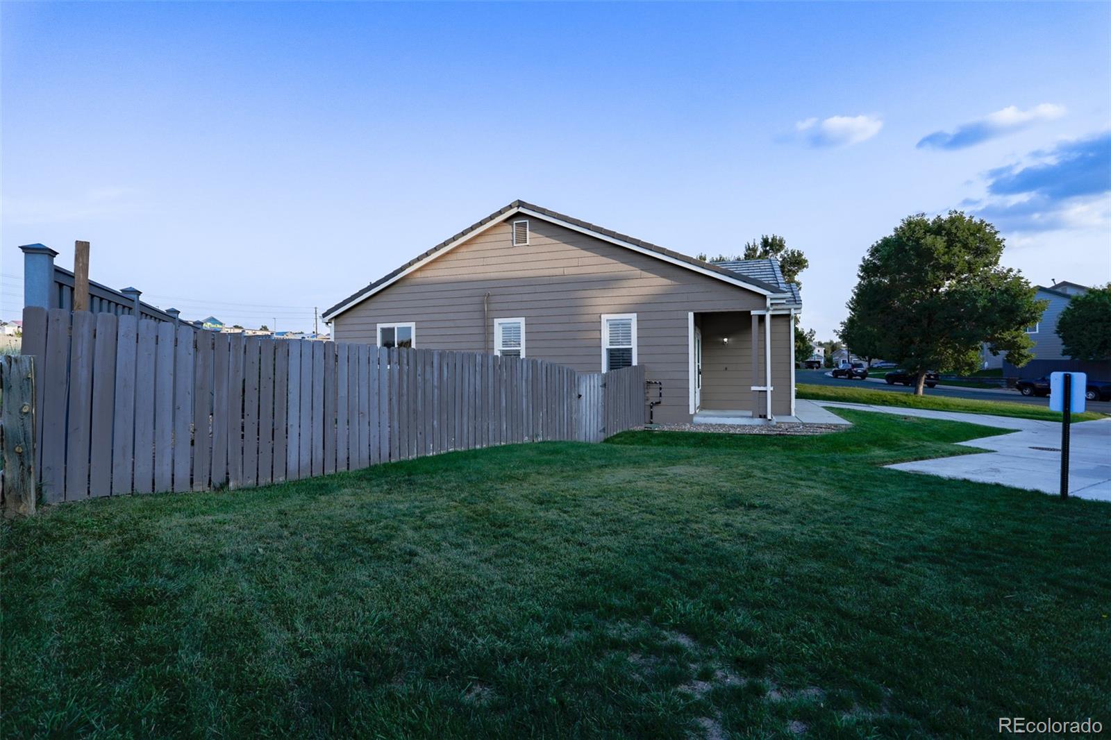 MLS Image #3 for 19603 e hollow creek drive,parker, Colorado