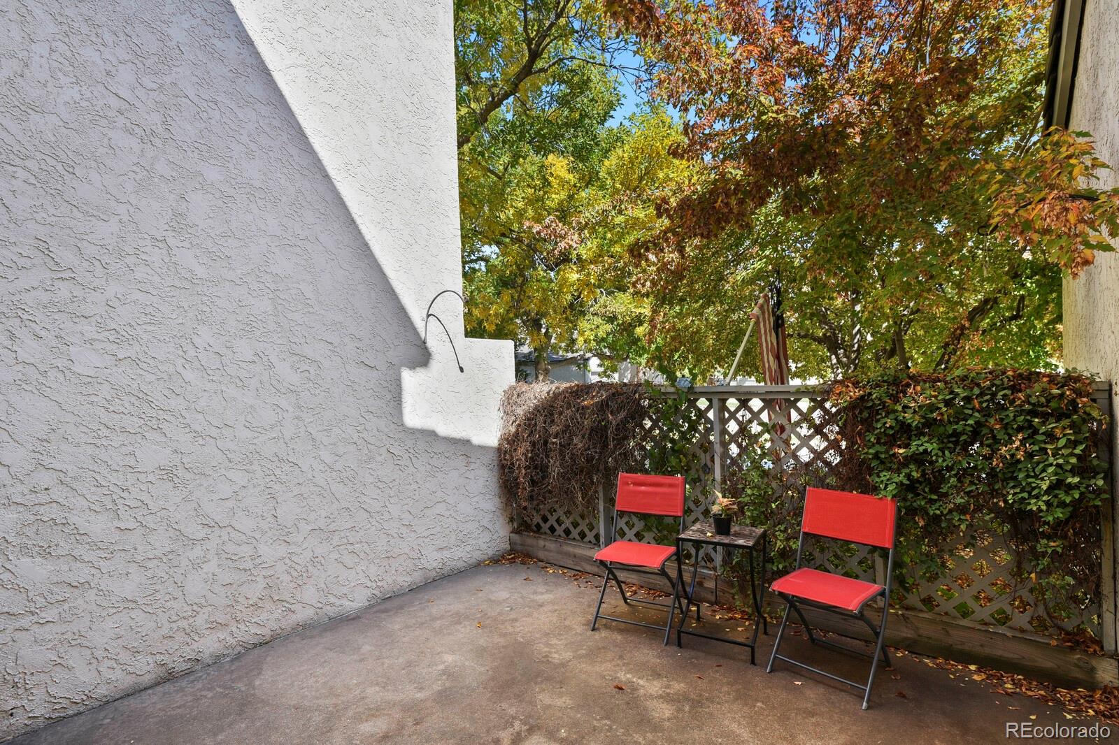 MLS Image #14 for 1678 s rosemary street,denver, Colorado