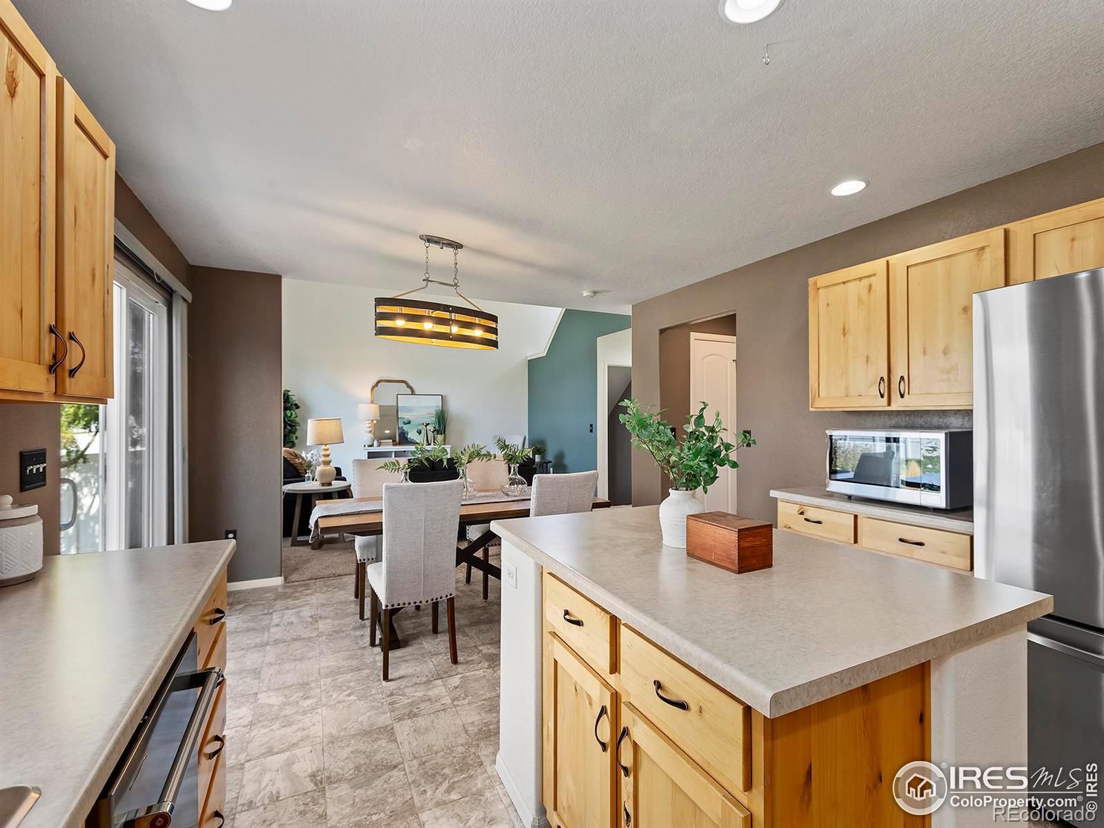 MLS Image #15 for 322  shadowbrook drive,windsor, Colorado