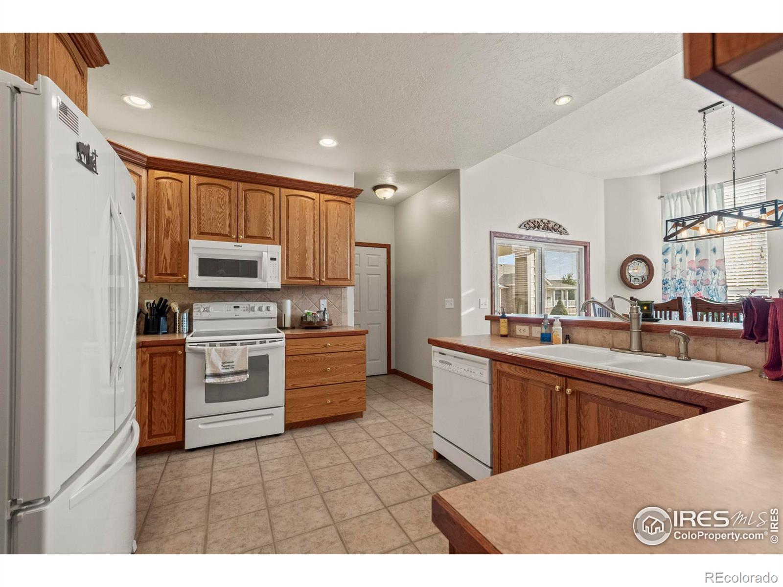 MLS Image #15 for 215  ridge road,eaton, Colorado