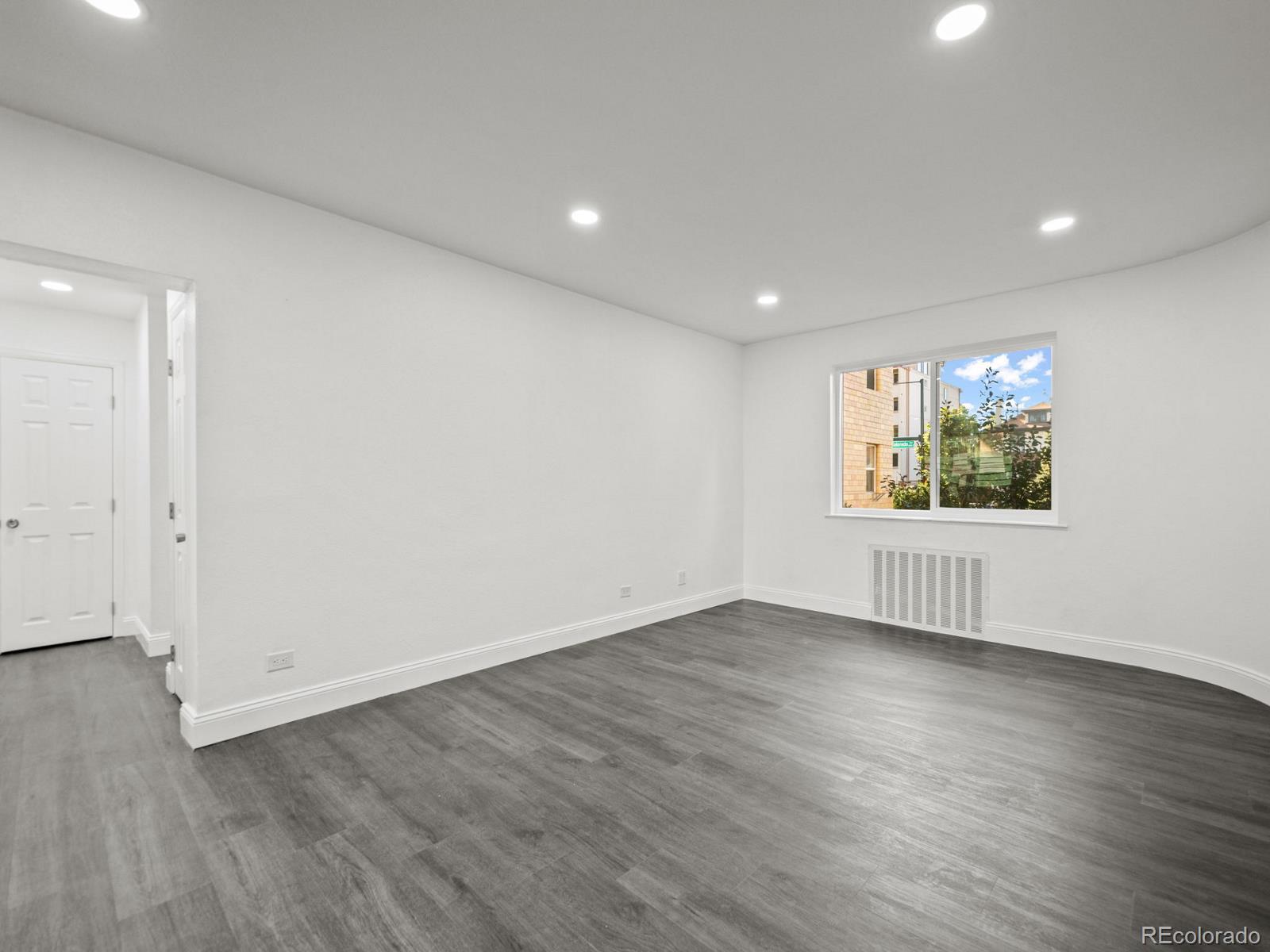 MLS Image #5 for 1100  colorado boulevard,denver, Colorado