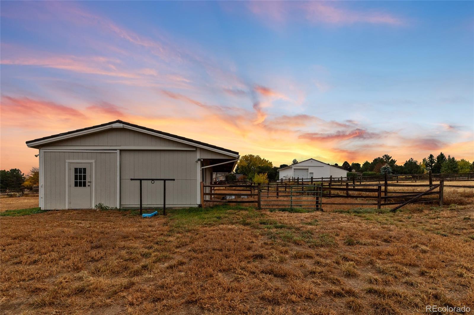 MLS Image #42 for 7646 s yampa street,centennial, Colorado