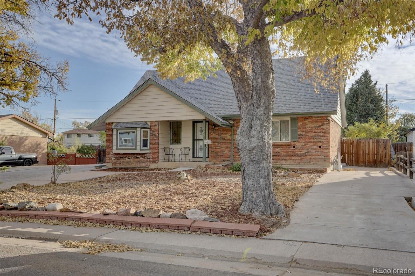 MLS Image #2 for 1044  fairplay street,aurora, Colorado