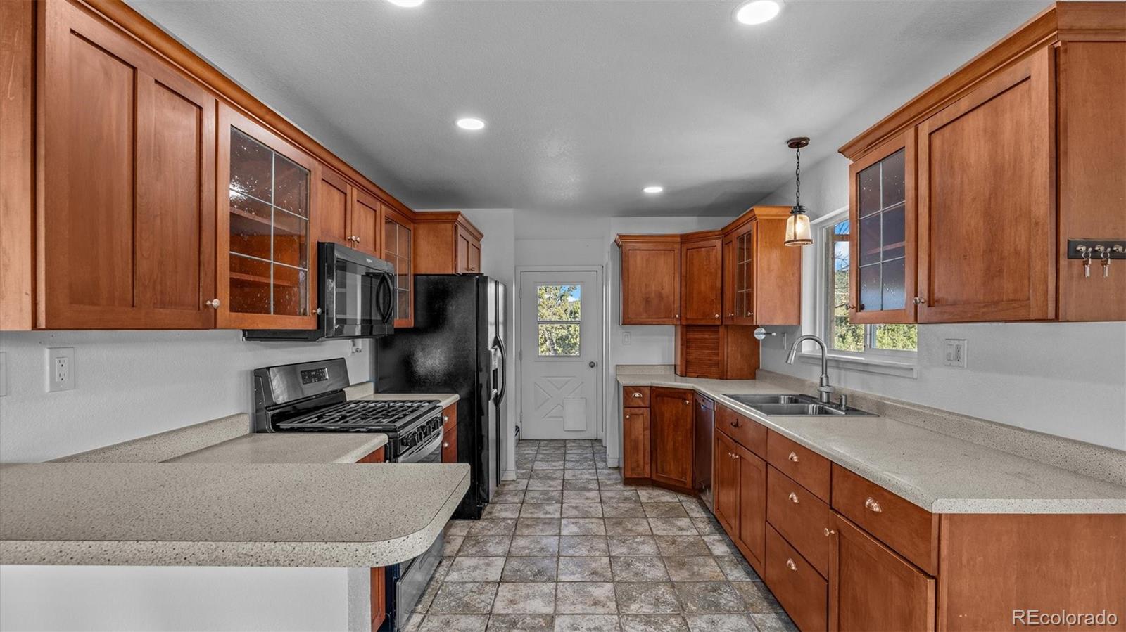 MLS Image #11 for 11756  54 6/10 road,molina, Colorado