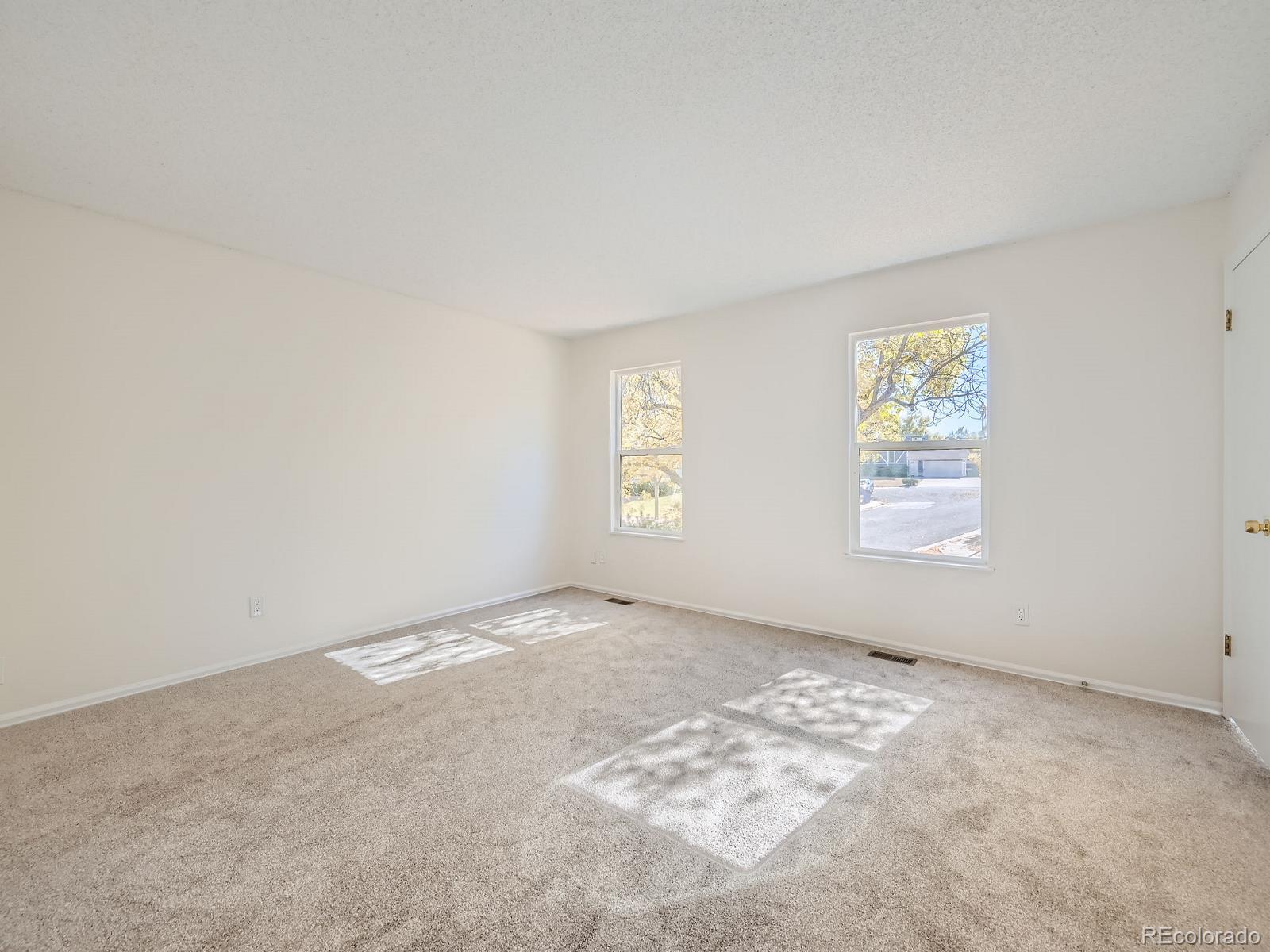 MLS Image #10 for 17445 e arkansas avenue,aurora, Colorado