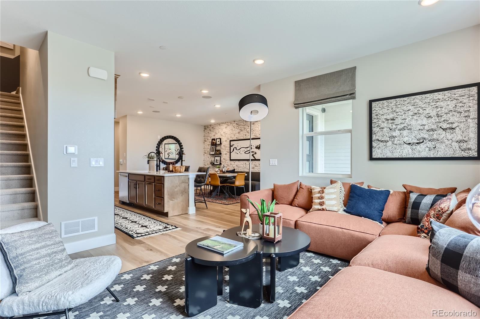 MLS Image #2 for 2555 w 69th place,denver, Colorado