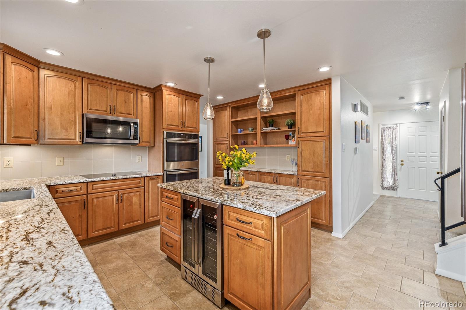 MLS Image #5 for 2290 s braun way,lakewood, Colorado