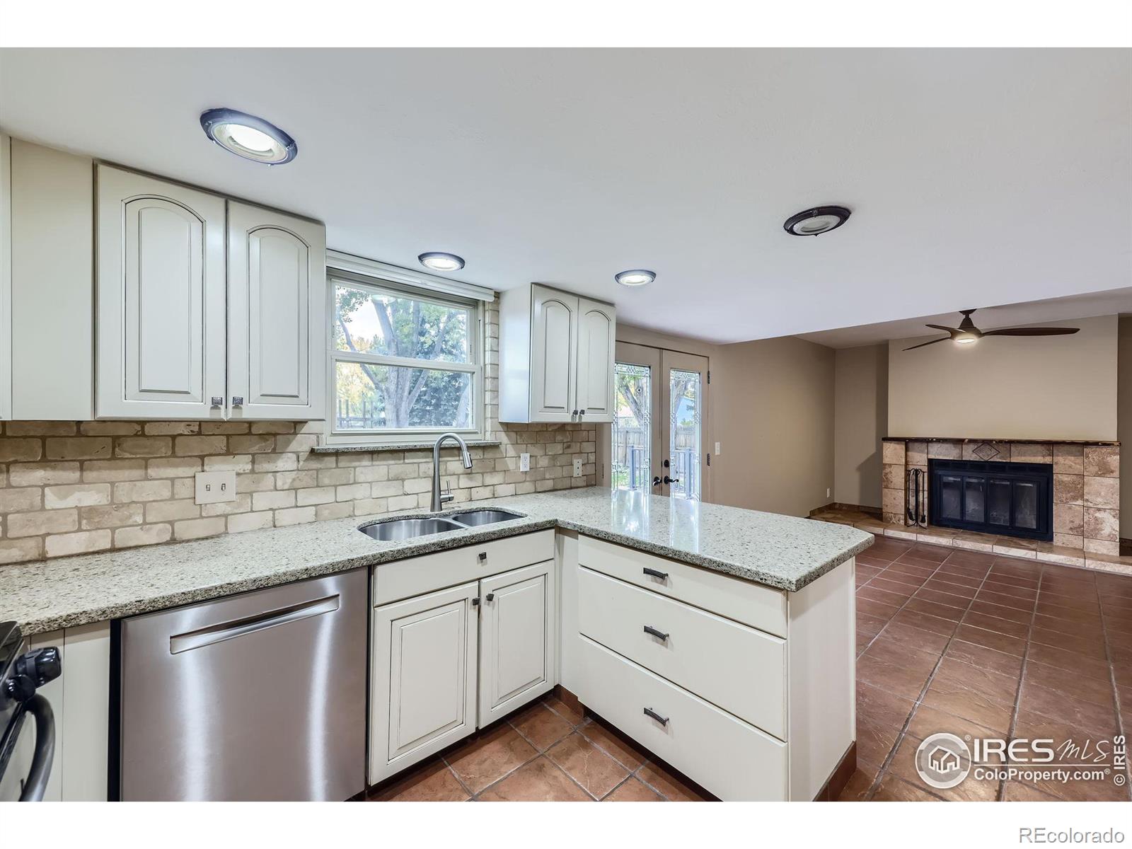 MLS Image #8 for 12519  maria circle,broomfield, Colorado