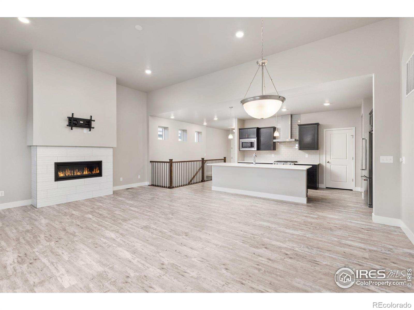 MLS Image #10 for 2719  trap creek drive,timnath, Colorado