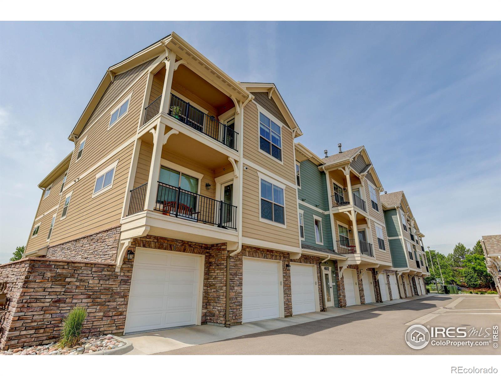 MLS Image #2 for 4612  hahns peak drive,loveland, Colorado