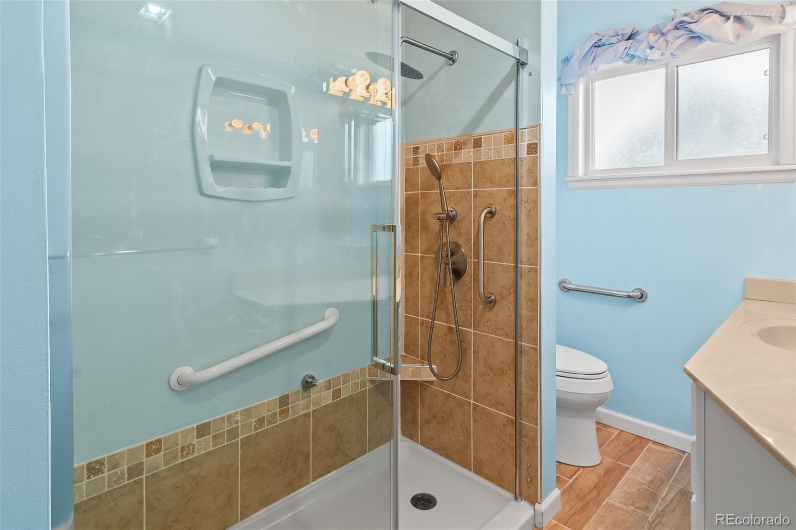 MLS Image #26 for 7291  avrum drive,denver, Colorado