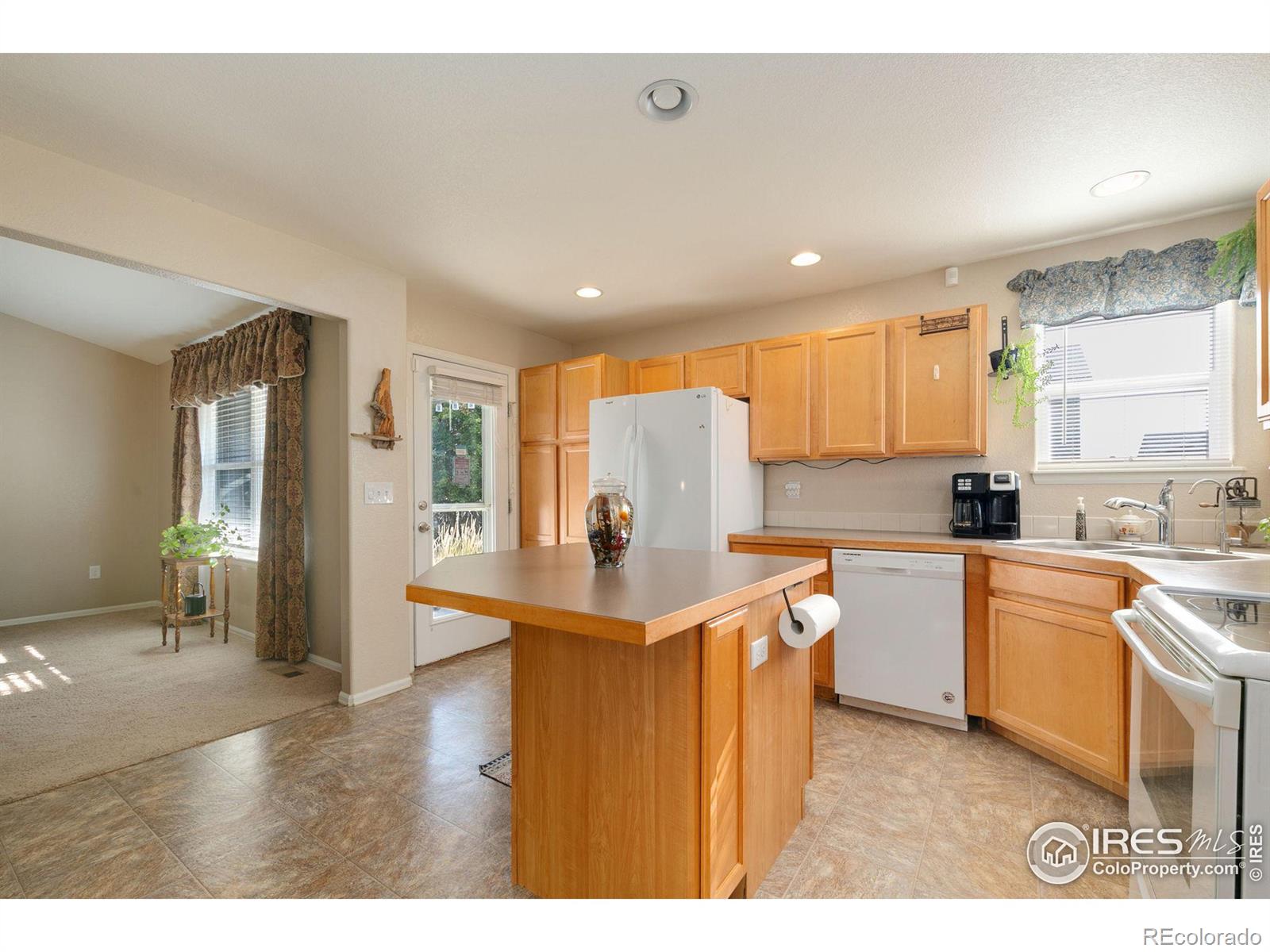 MLS Image #4 for 7362  andover street,wellington, Colorado