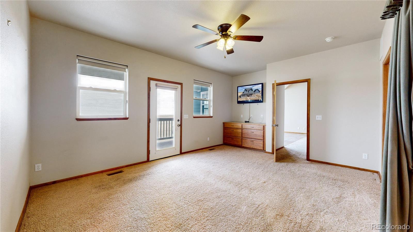 MLS Image #16 for 38389 e 149th place,keenesburg, Colorado