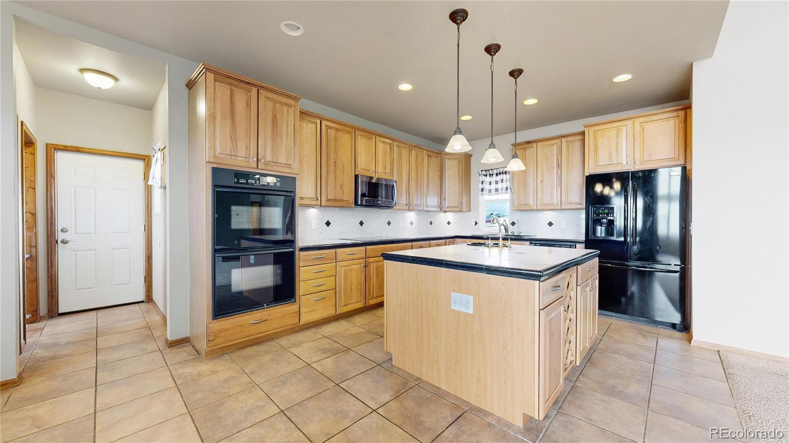 MLS Image #3 for 38389 e 149th place,keenesburg, Colorado