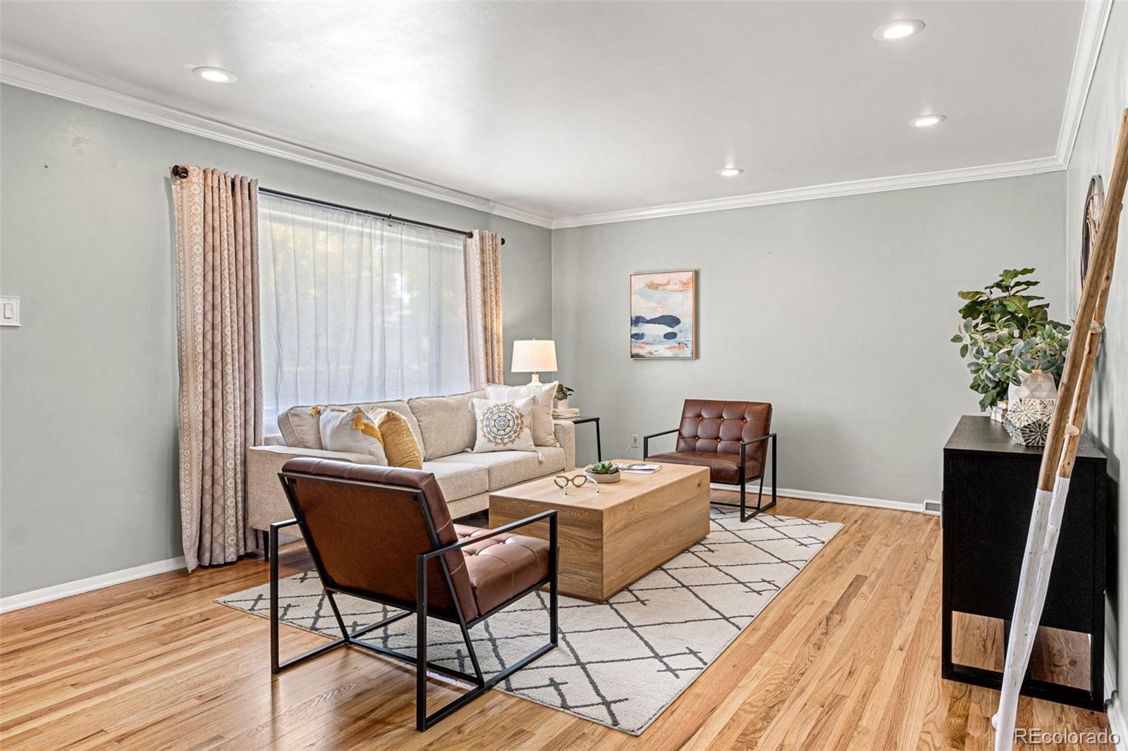 MLS Image #6 for 8224 e kenyon drive,denver, Colorado