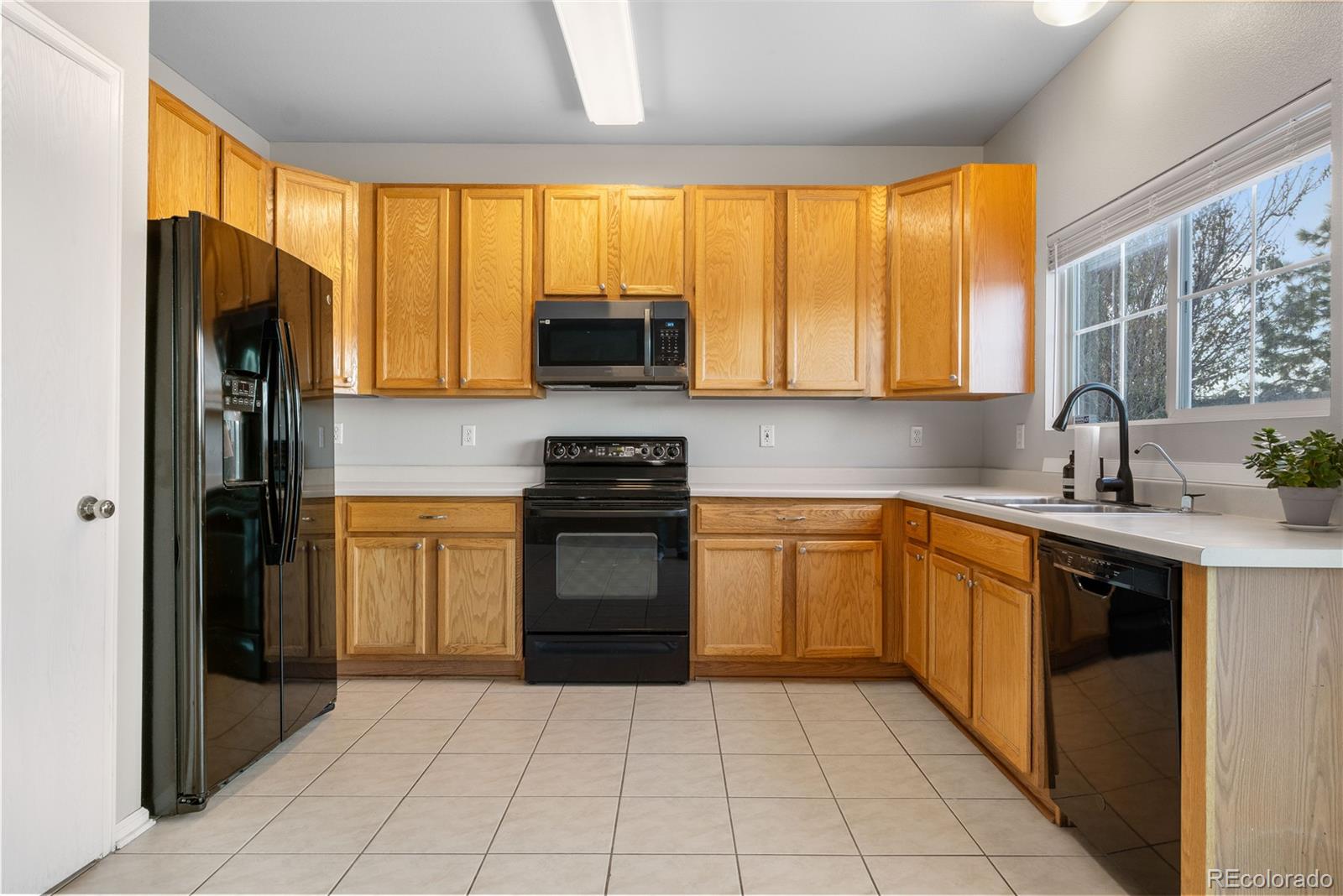 MLS Image #24 for 7316 s nucla street,aurora, Colorado