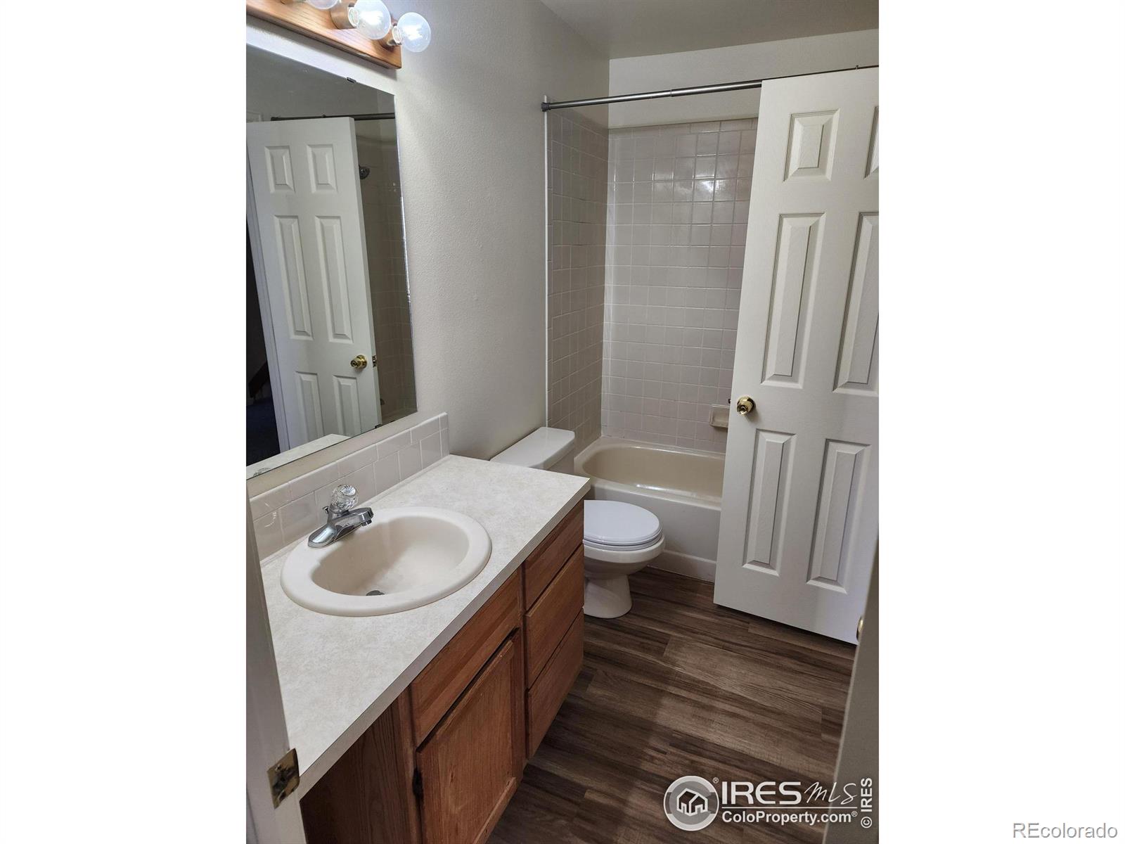 MLS Image #11 for 2112  meadow court,longmont, Colorado