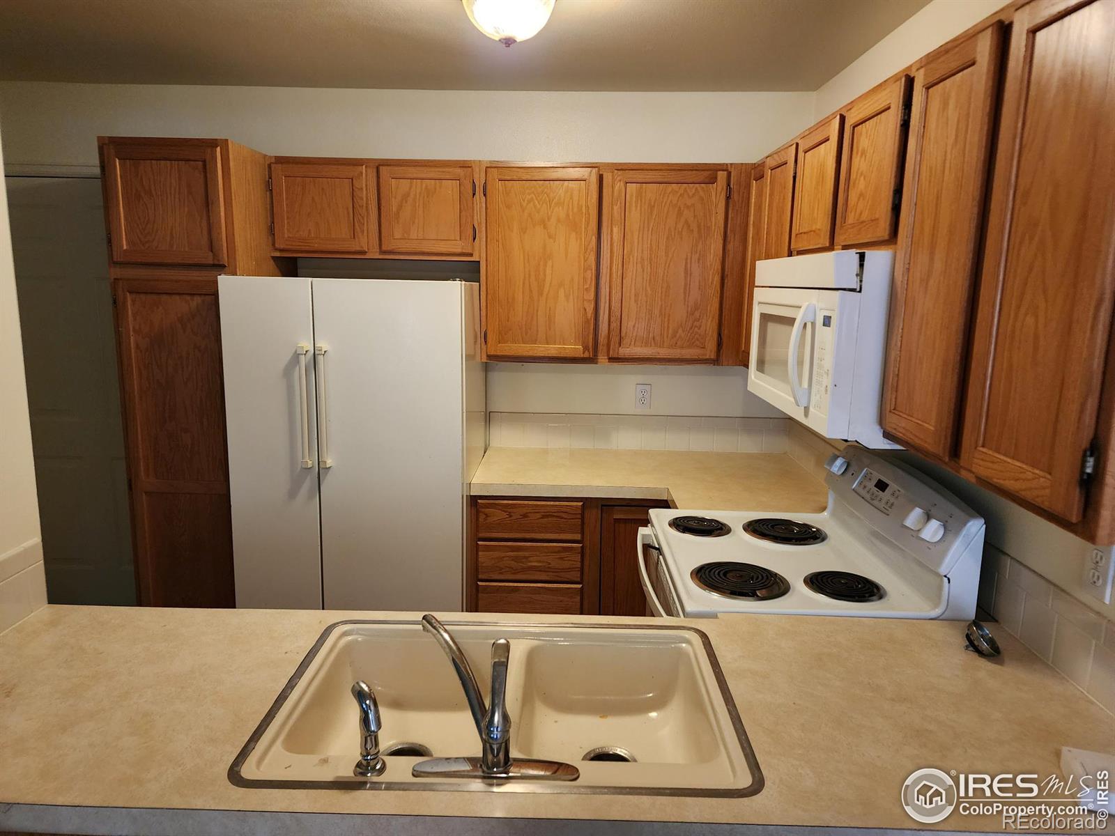 MLS Image #5 for 2112  meadow court,longmont, Colorado