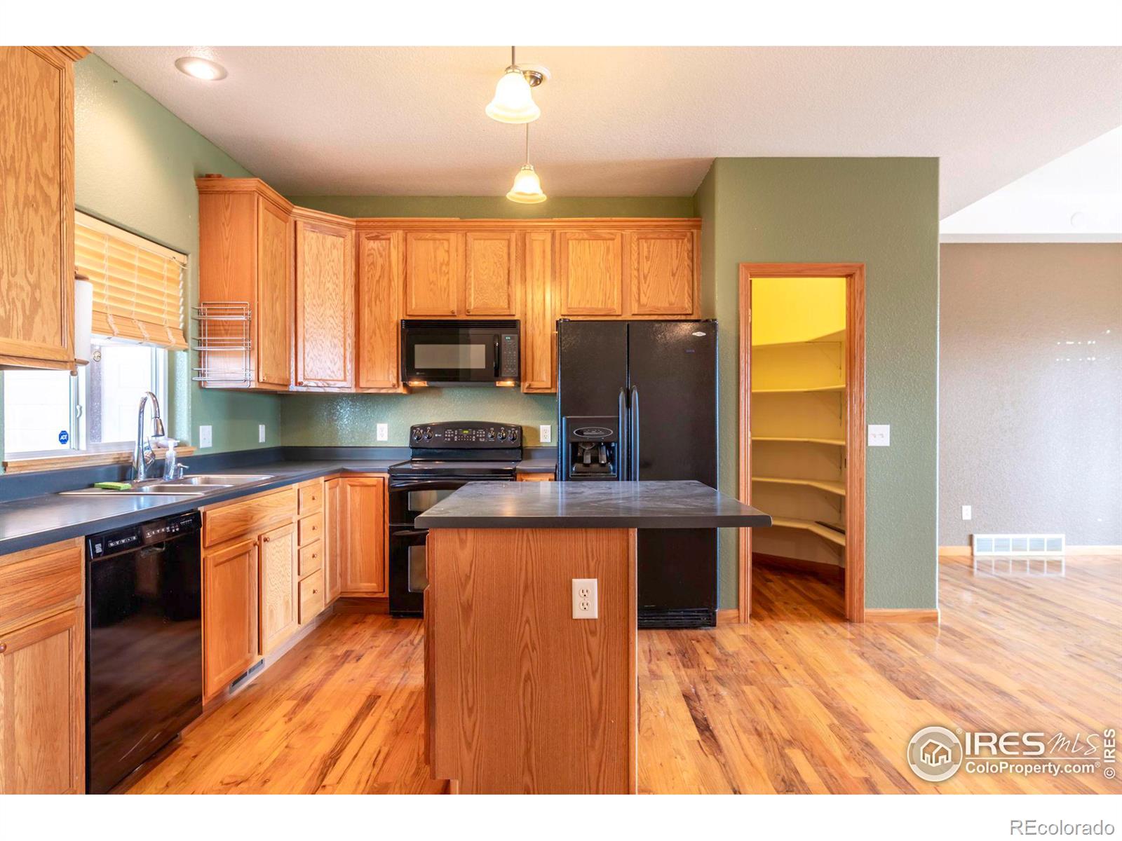 MLS Image #13 for 56004 e prentice place,strasburg, Colorado