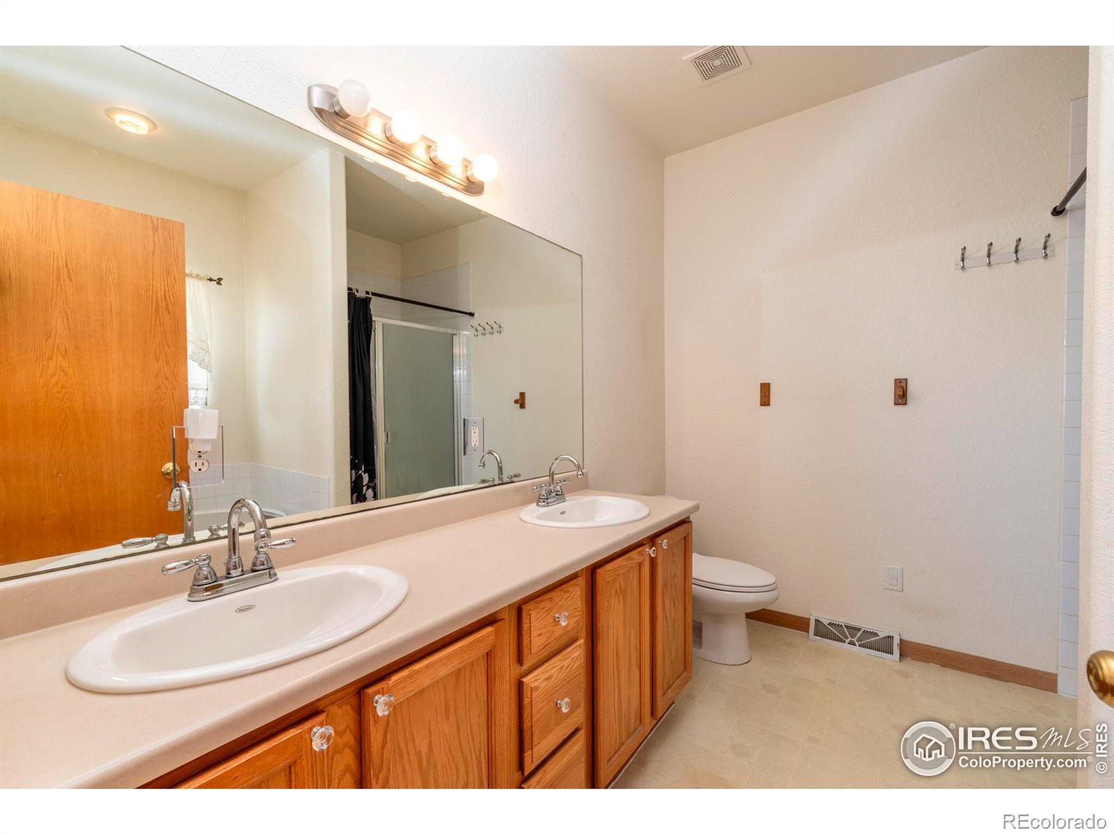 MLS Image #21 for 56004 e prentice place,strasburg, Colorado