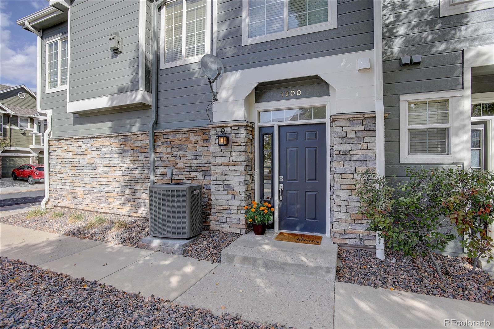 MLS Image #2 for 1200  carlyle park circle,highlands ranch, Colorado