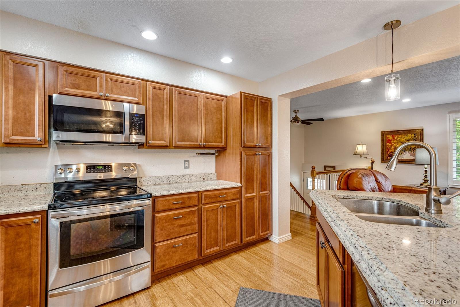 MLS Image #13 for 7130 s penrose court,littleton, Colorado