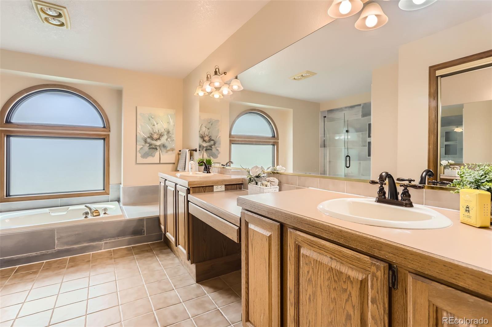 MLS Image #11 for 1118  oakhurst drive,broomfield, Colorado