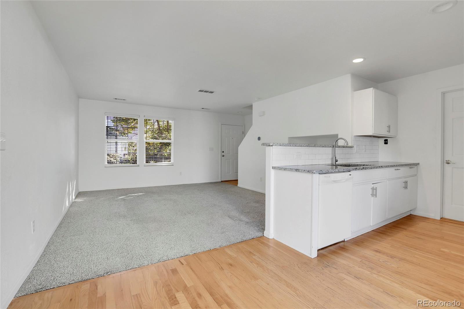 MLS Image #7 for 4211 w kenyon avenue,denver, Colorado