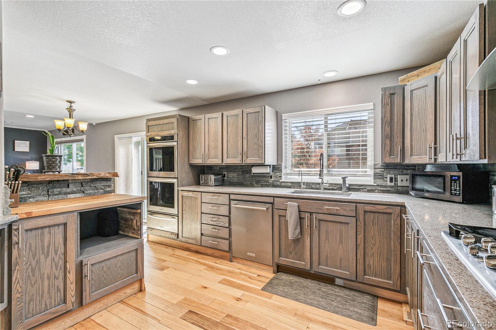 MLS Image #13 for 9800  sydney lane,highlands ranch, Colorado