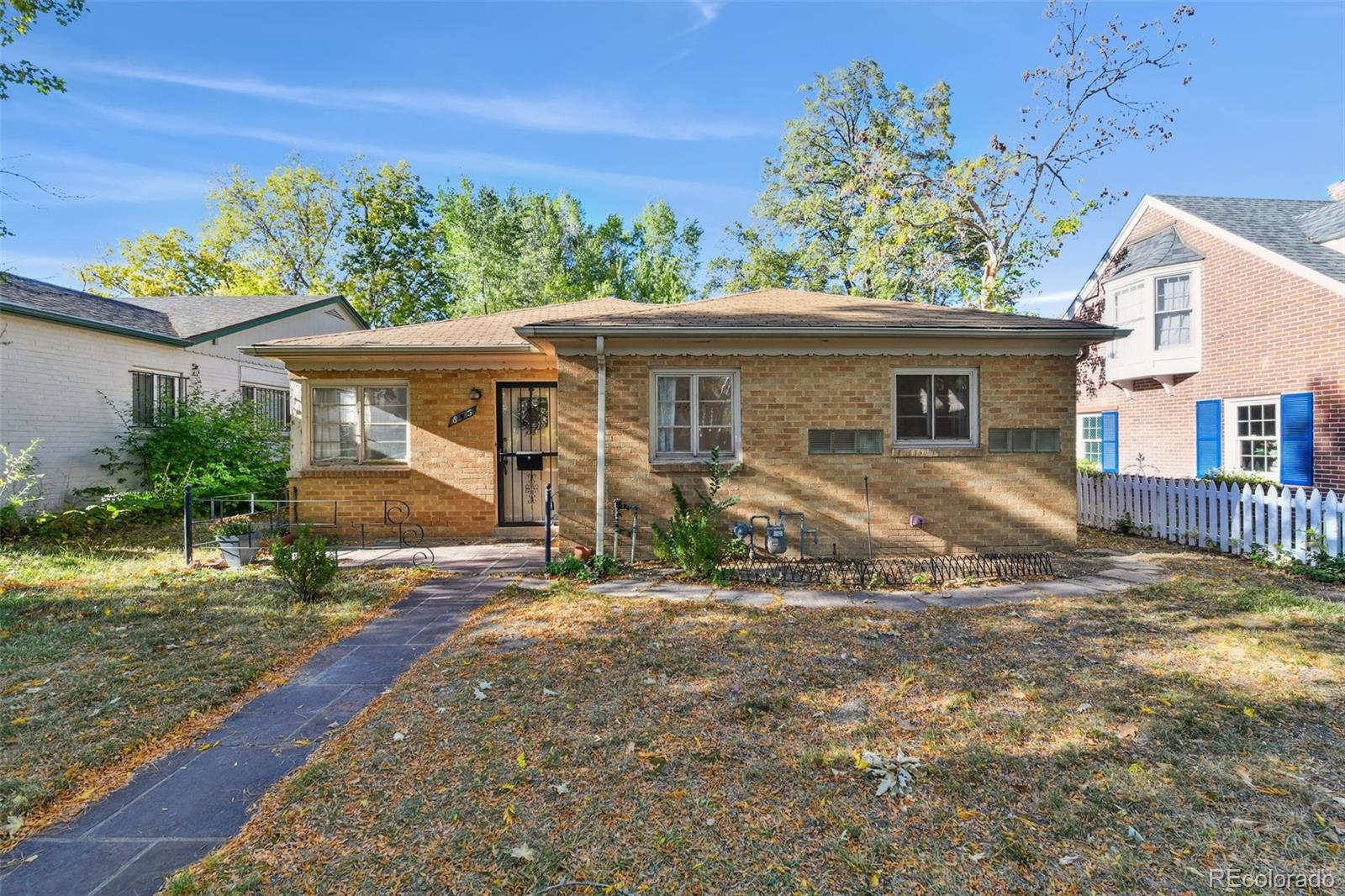 MLS Image #0 for 845 s medea way,denver, Colorado