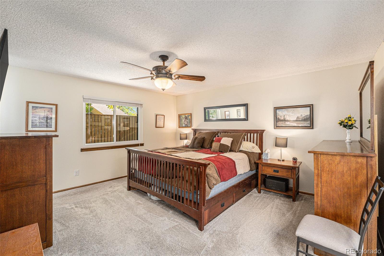 MLS Image #11 for 12 s eagle circle,aurora, Colorado