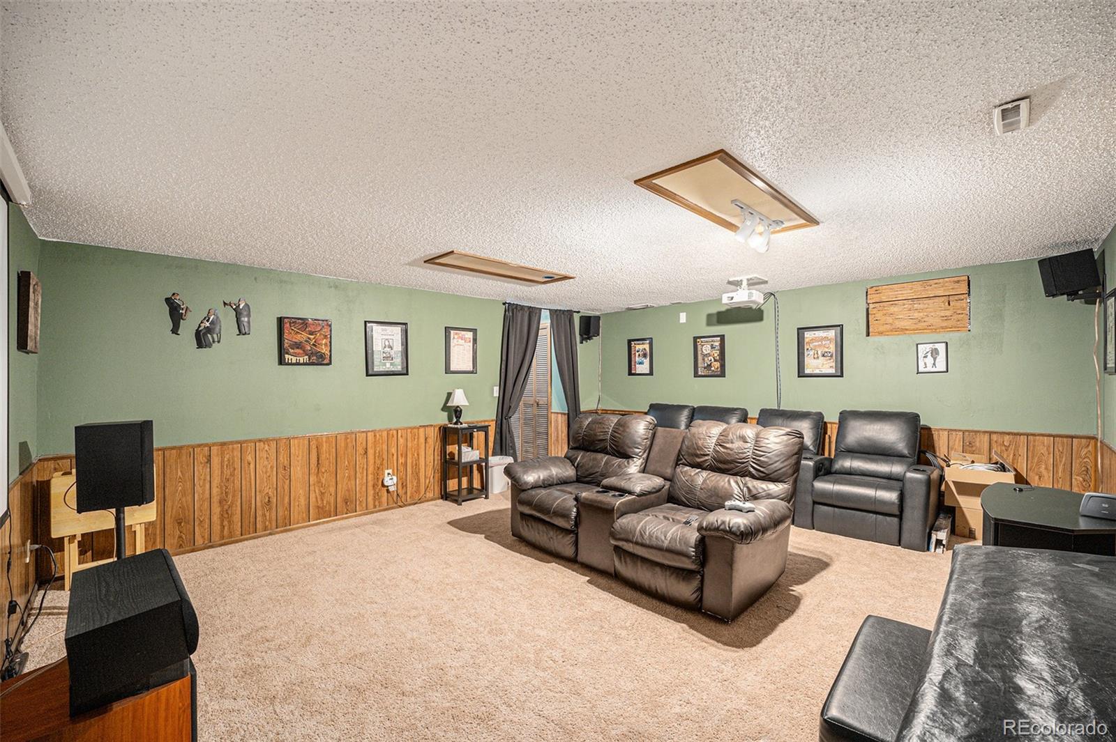 MLS Image #24 for 12 s eagle circle,aurora, Colorado